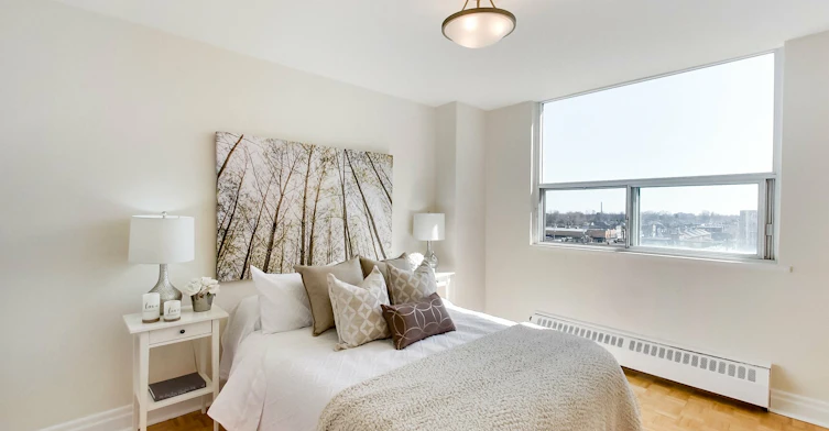 0401-101 Cosburn Avenue, Toronto, ON, M4K 2G3 - 54