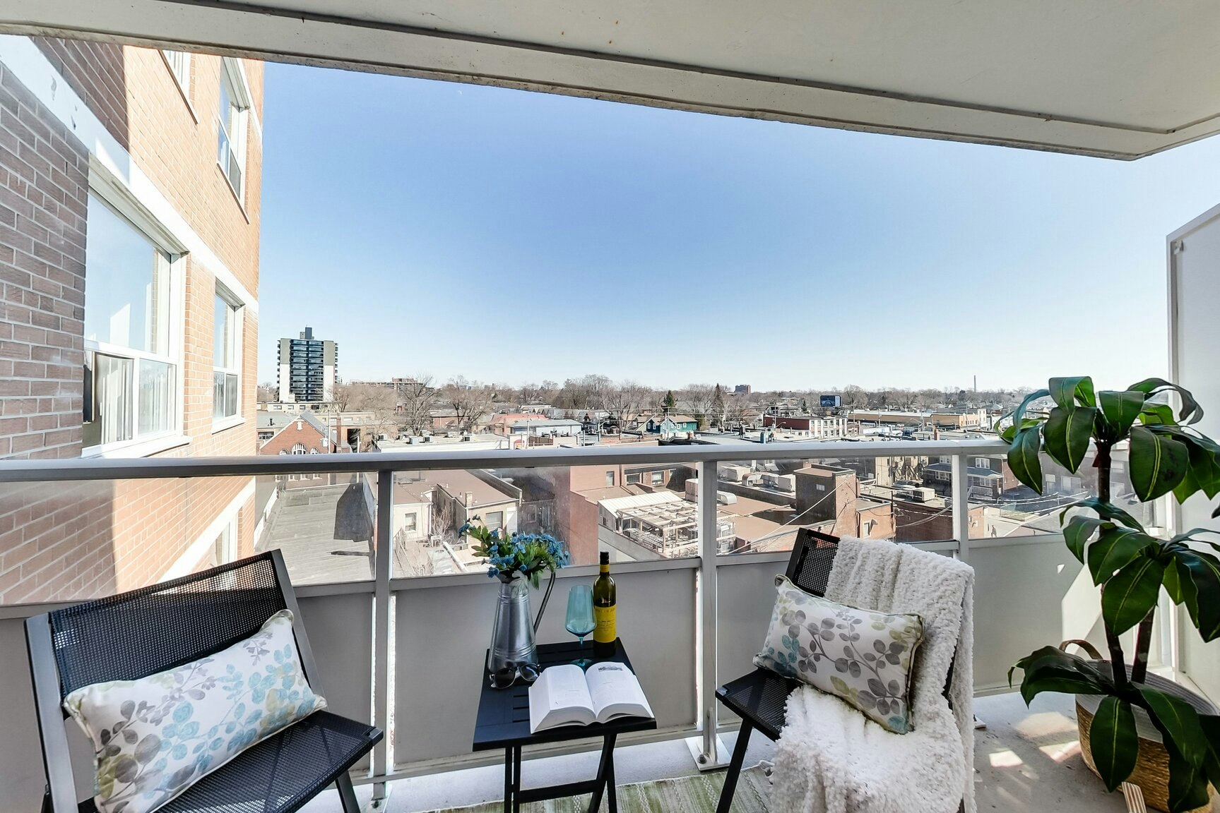 0401-101 Cosburn Avenue, Toronto, ON, M4K 2G3 - 38