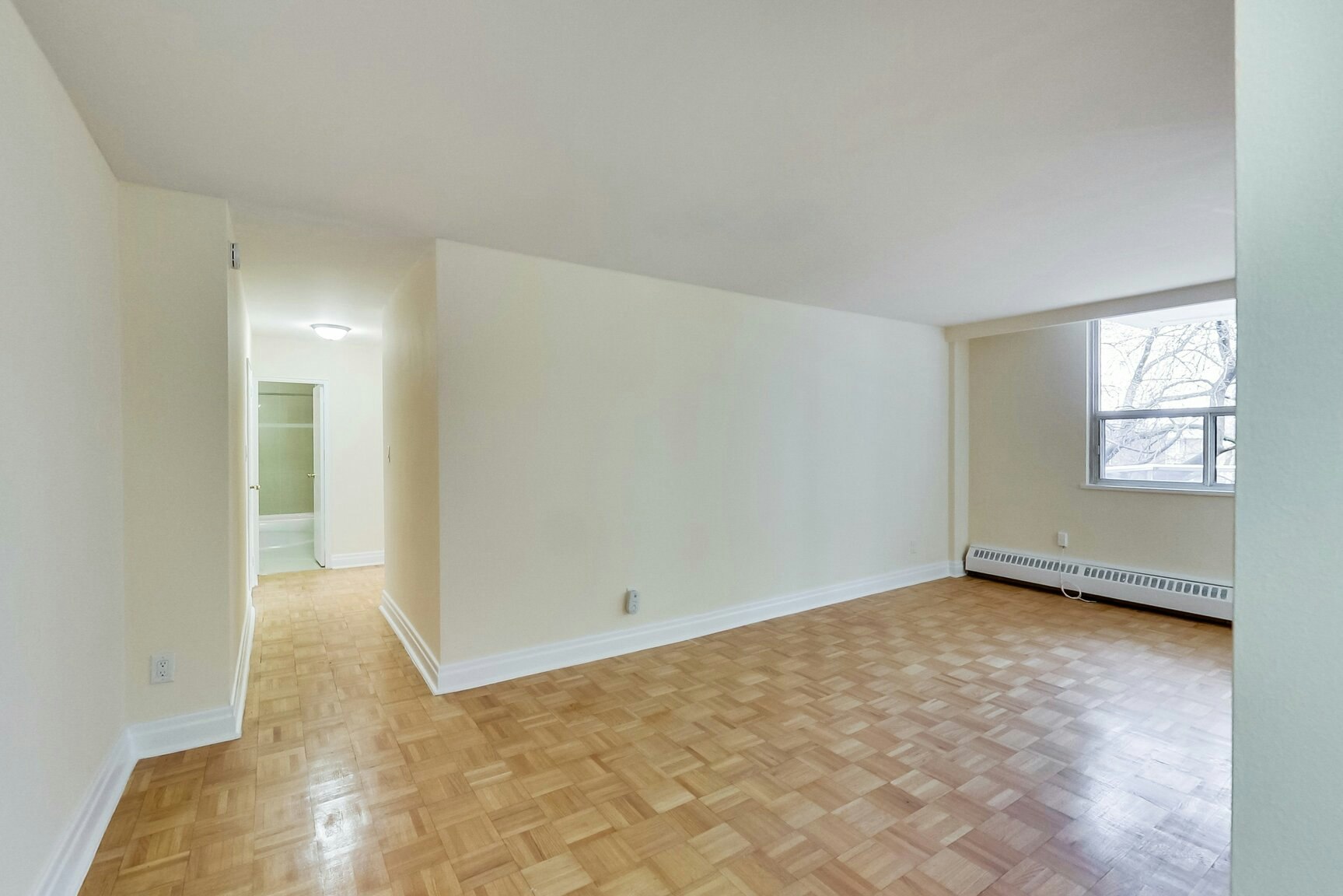 0401-101 Cosburn Avenue, Toronto, ON, M4K 2G3 - 80