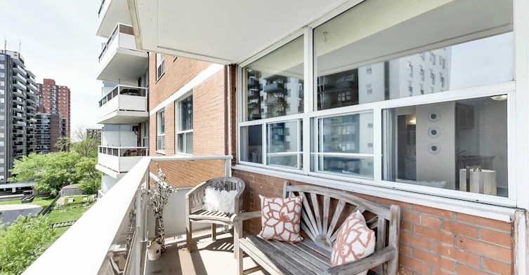 0401-101 Cosburn Avenue, Toronto, ON, M4K 2G3 - 14