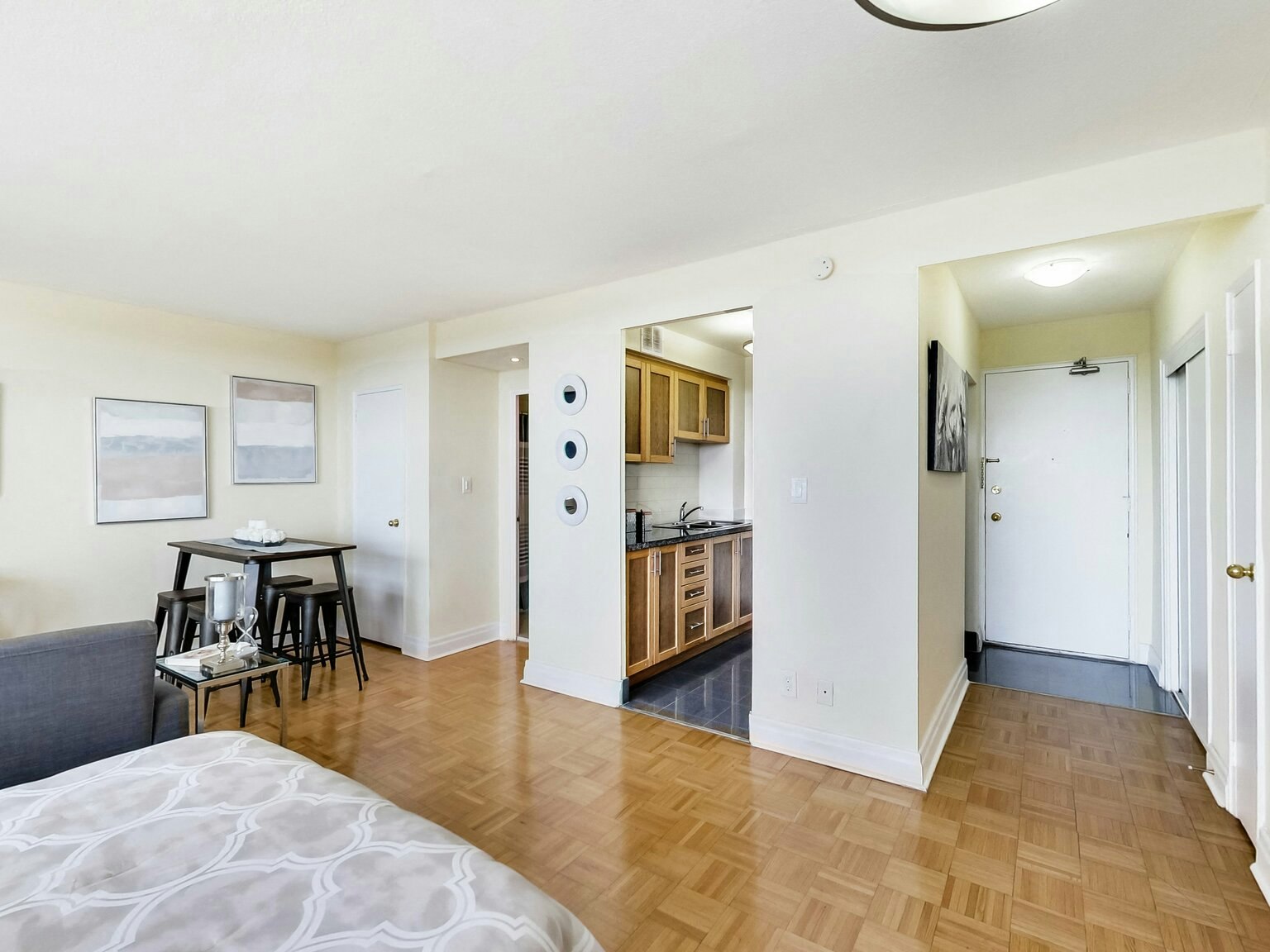 0401-101 Cosburn Avenue, Toronto, ON, M4K 2G3 - 31