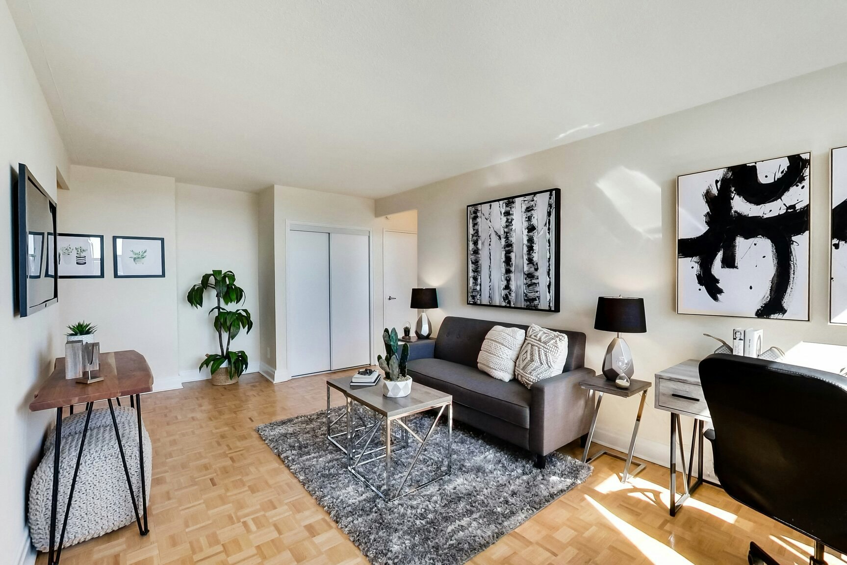 0401-101 Cosburn Avenue, Toronto, ON, M4K 2G3 - 49