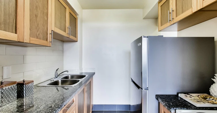0401-101 Cosburn Avenue, Toronto, ON, M4K 2G3 - 16