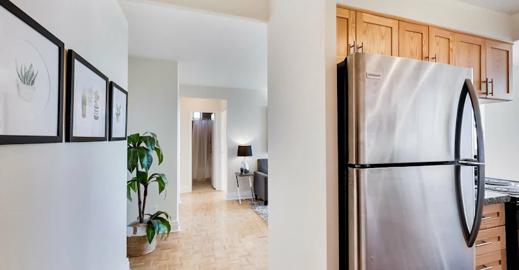 0401-101 Cosburn Avenue, Toronto, ON, M4K 2G3 - 61