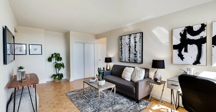 0508-101 Cosburn Avenue, Toronto, ON, M4K 2G3 - 49