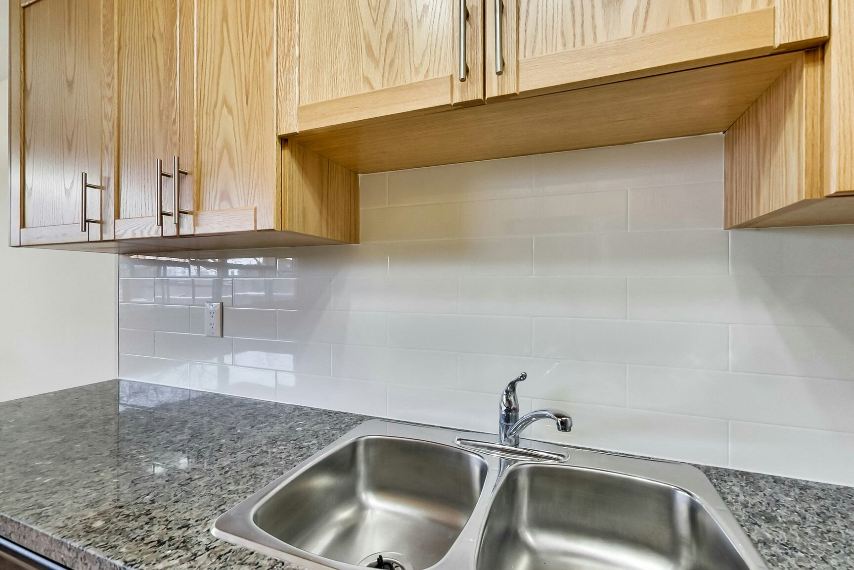 0302-101 Cosburn Avenue, Toronto, ON, M4K 2G3 - 77