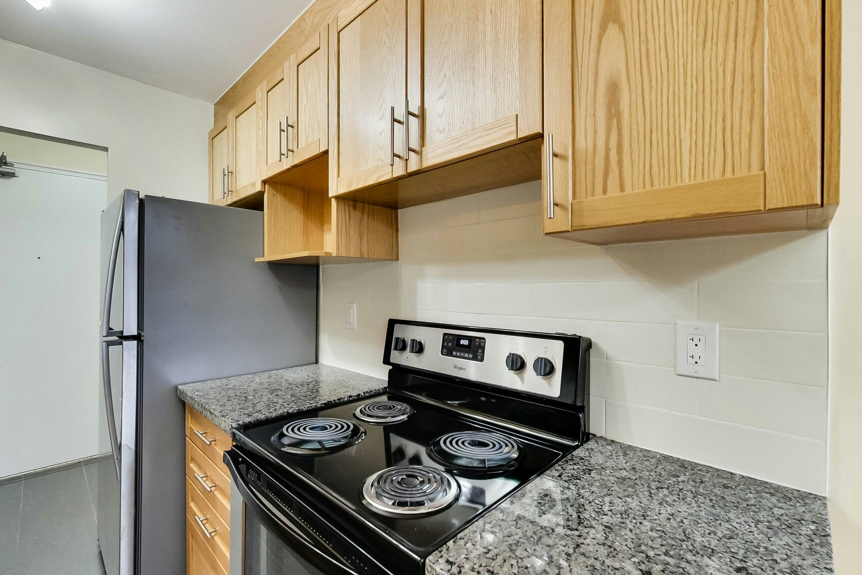 0302-101 Cosburn Avenue, Toronto, ON, M4K 2G3 - 70