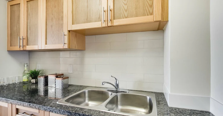 0302-101 Cosburn Avenue, Toronto, ON, M4K 2G3 - 23