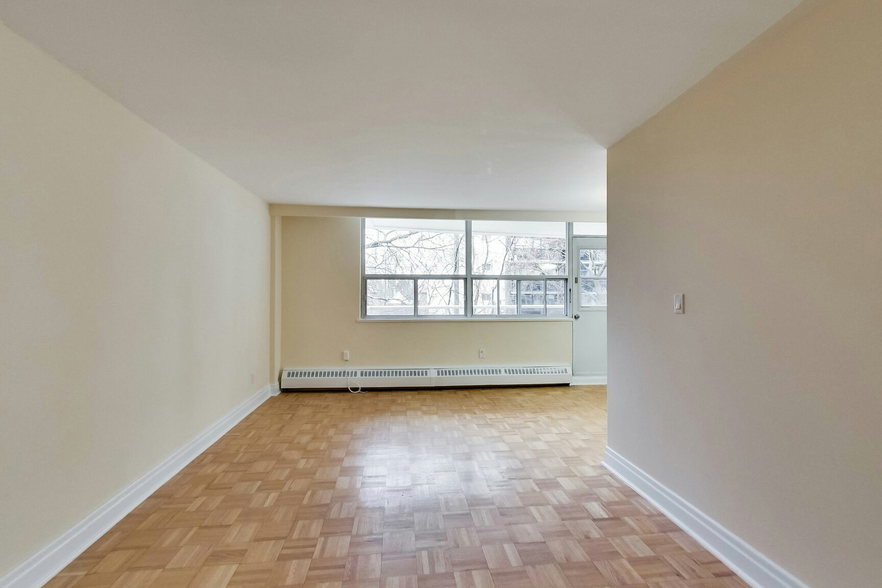 0302-101 Cosburn Avenue, Toronto, ON, M4K 2G3 - 78