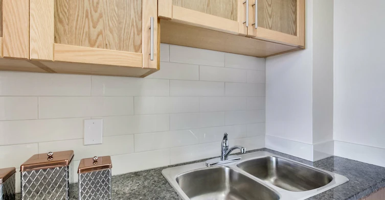 0202-101 Cosburn Avenue, Toronto, ON, M4K 2G3 - 29