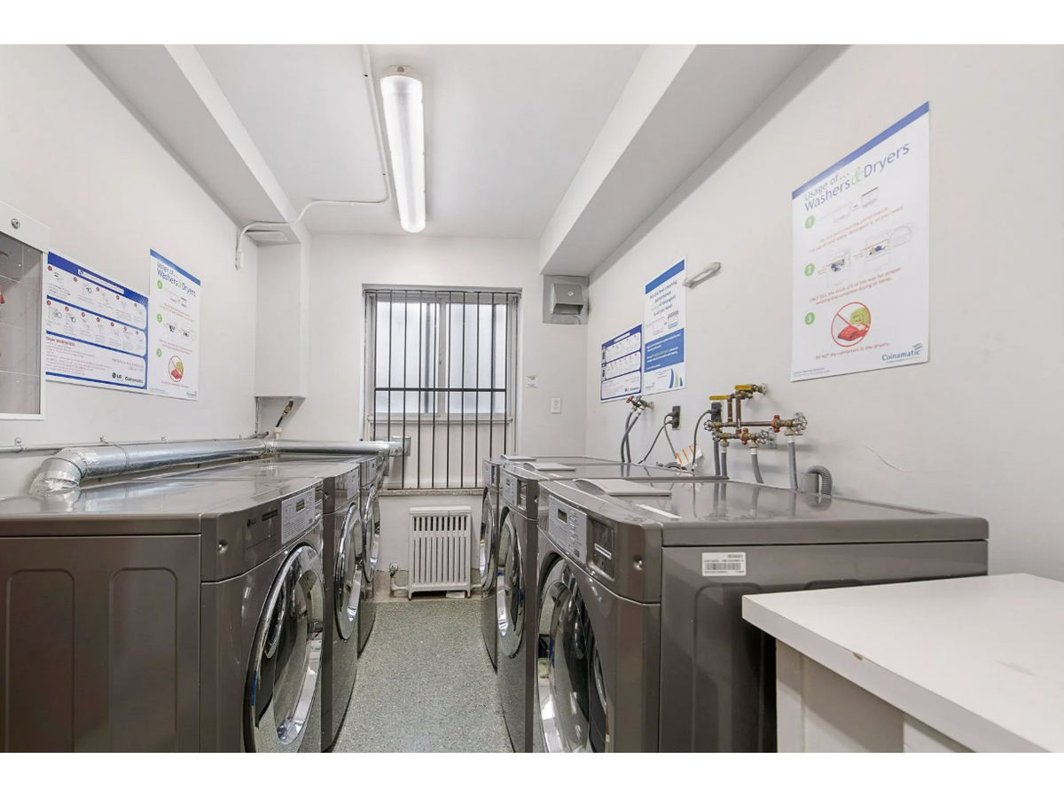 0321-200 Ridley Boulevard, Toronto, ON, M5M 3M2 - 10
