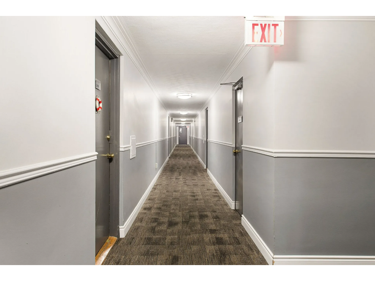 0321-200 Ridley Boulevard, Toronto, ON, M5M 3M2 - 8