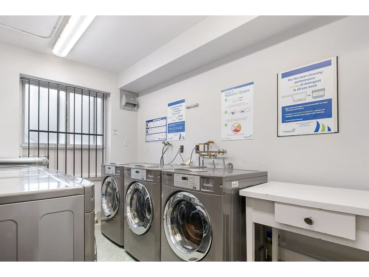 0321-200 Ridley Boulevard, Toronto, ON, M5M 3M2 - 9