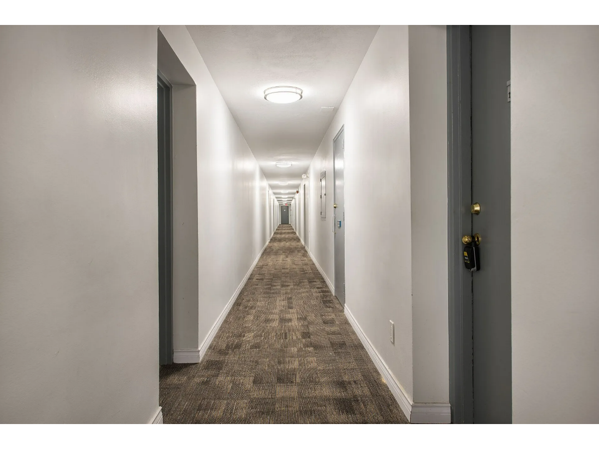 18-208-20 Skipton Court, Toronto, ON, M3M 2S8 - 11
