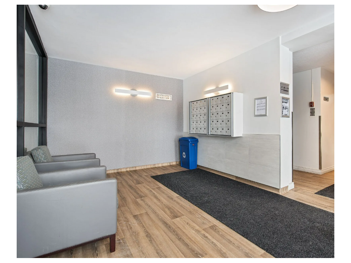 18-208-20 Skipton Court, Toronto, ON, M3M 2S8 - 2