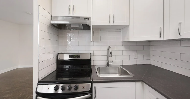 0407-166 Wilson Avenue, Toronto, ON, M5M 3A6 - 4