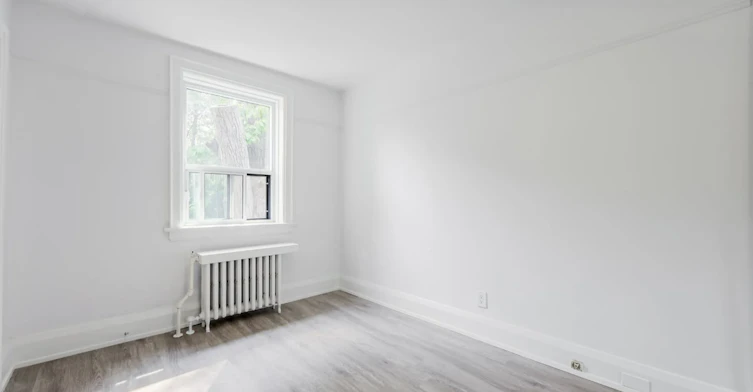 0001-210 Wychwood Avenue, Toronto, ON, M6C 2T3 - 11