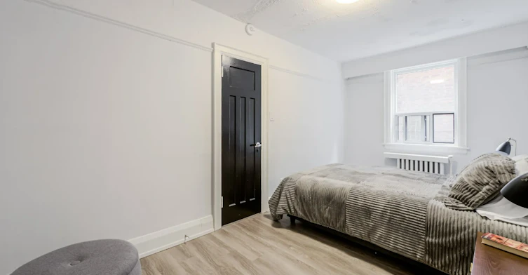 0001-210 Wychwood Avenue, Toronto, ON, M6C 2T3 - 10