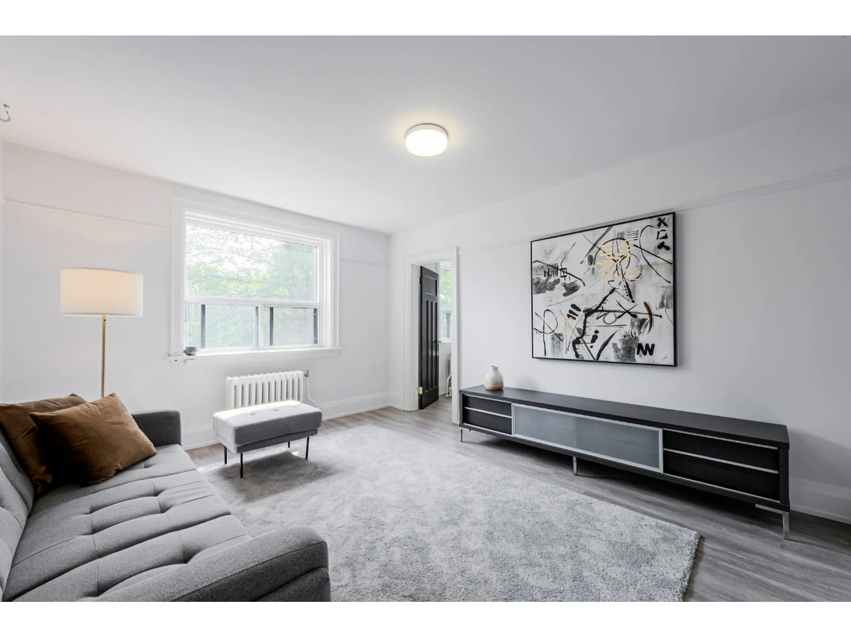 0006-210 Wychwood Avenue, Toronto, ON, M6C 2T3 - 8