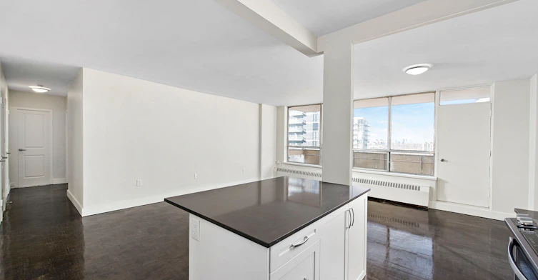 0208-65 Forest Manor Road, Toronto, ON, M2J 1M5 - 11