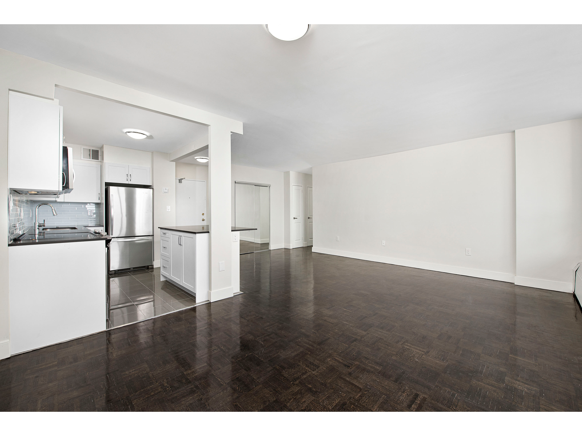 0208-65 Forest Manor Road, Toronto, ON, M2J 1M5 - 13
