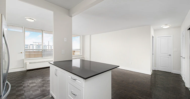 0208-65 Forest Manor Road, Toronto, ON, M2J 1M5 - 22