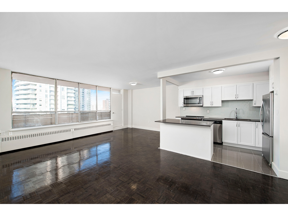 1003-65 Forest Manor Road, Toronto, ON, M2J 1M5 - 10