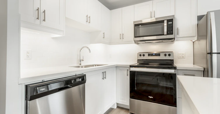 503-3141 Jaguar Valley Drive, Mississauga, ON, L5A 2H9 - 5