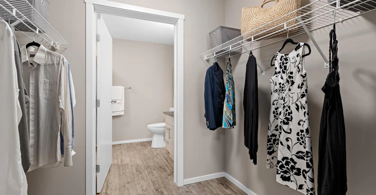350 Bobolink Ridge, Ottawa, ON, K2V 0W1 - 16