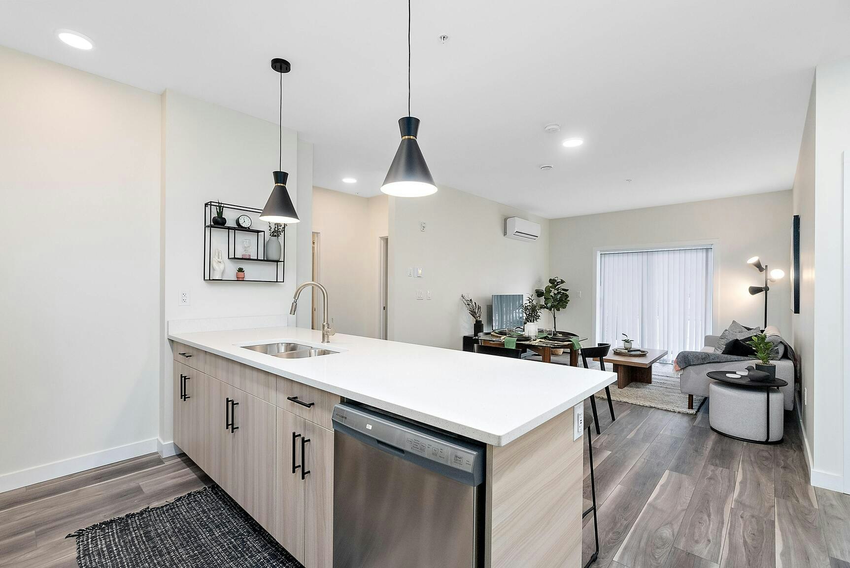525-515-565 Griesbach Parade, Edmonton, AB, T5E 0A9 - 5