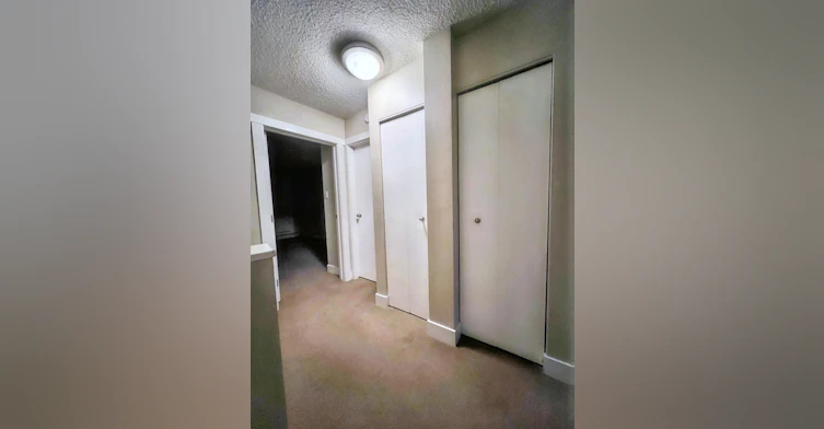 2020 Urquhart Road NW, Calgary, AB, T2N 4C5 - 10