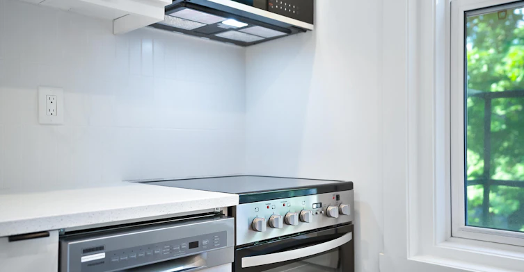 2112 Claremont, Montréal, QC, H3Z 2P8 - 5