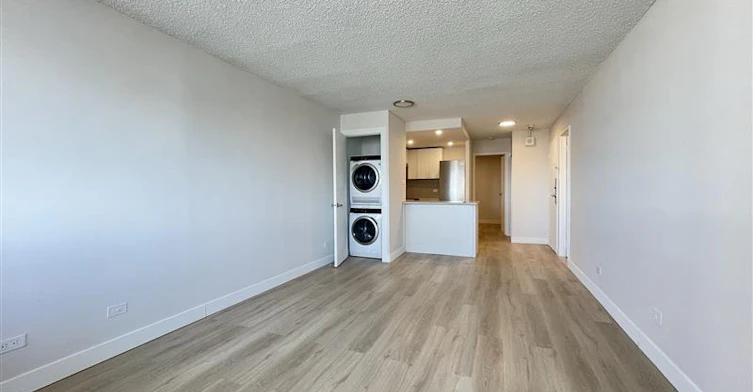 2 BR-2000 Saint Marc Street, Montréal, QC, H3H 2N9 - 16