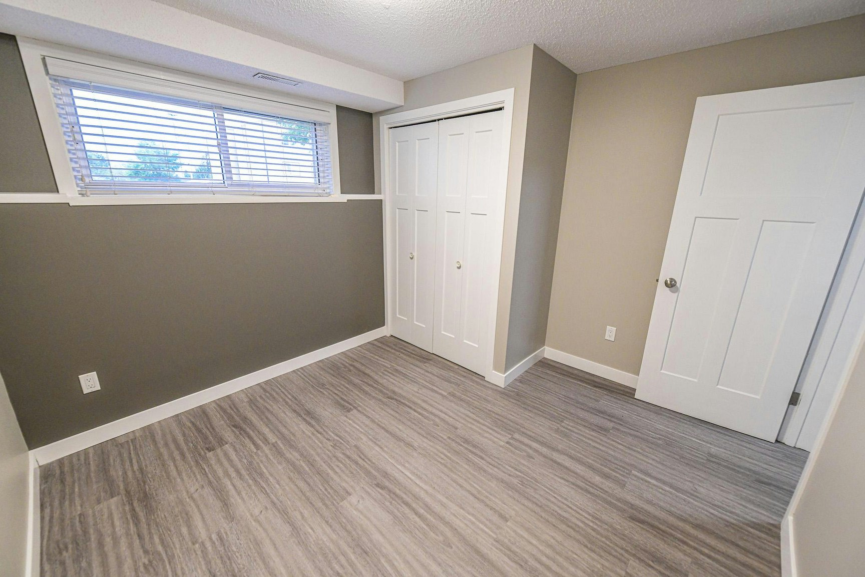 9318 108 Avenue, Grande Prairie, AB, T8V 1M7 - 16