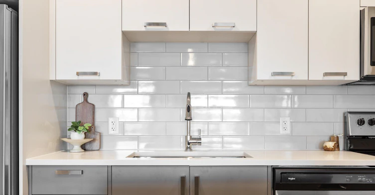 B321-2065 Portobello Boulevard, Ottawa, ON, K4A 5P7 - 9