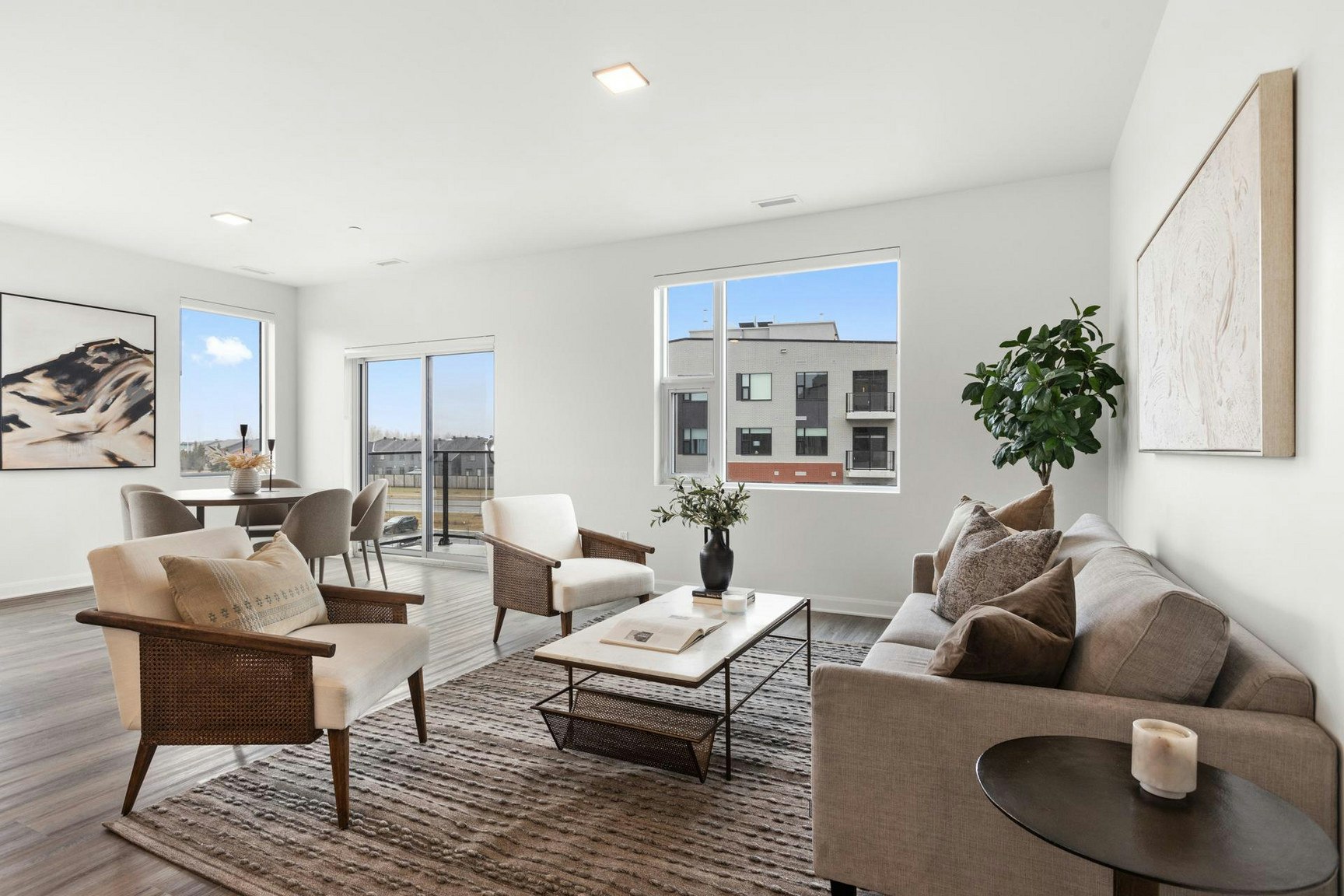 C122-2065 Portobello Boulevard, Ottawa, ON, K4A 5P7