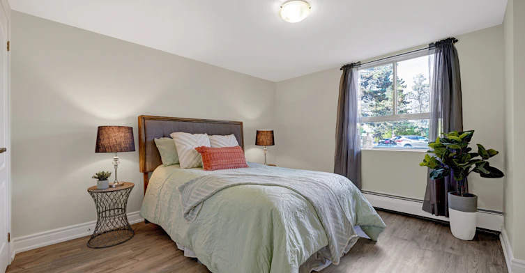 207-622 Upper Wentworth Street, Hamilton, ON, L9A 4V3 - 10