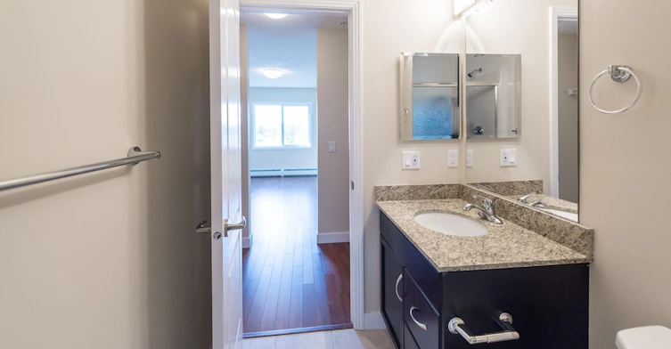 12650 142 Avenue, Edmonton, AB, T6V 1M2 - 6