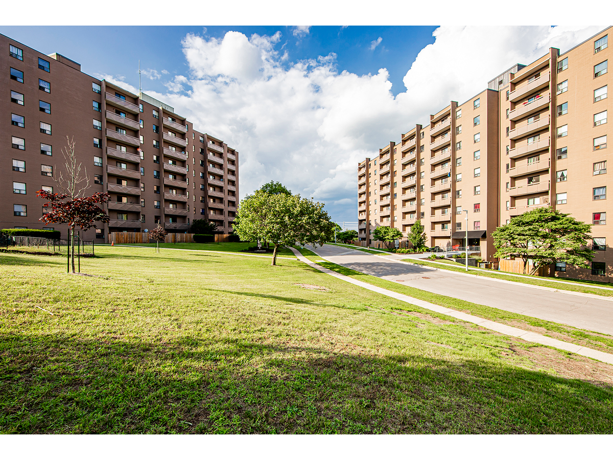 27-1009-40 Vanier Drive, Guelph, ON, N1G 2L1 - 9