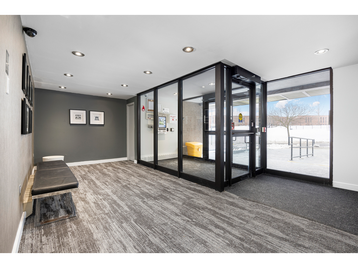 27-1009-40 Vanier Drive, Guelph, ON, N1G 2L1 - 11
