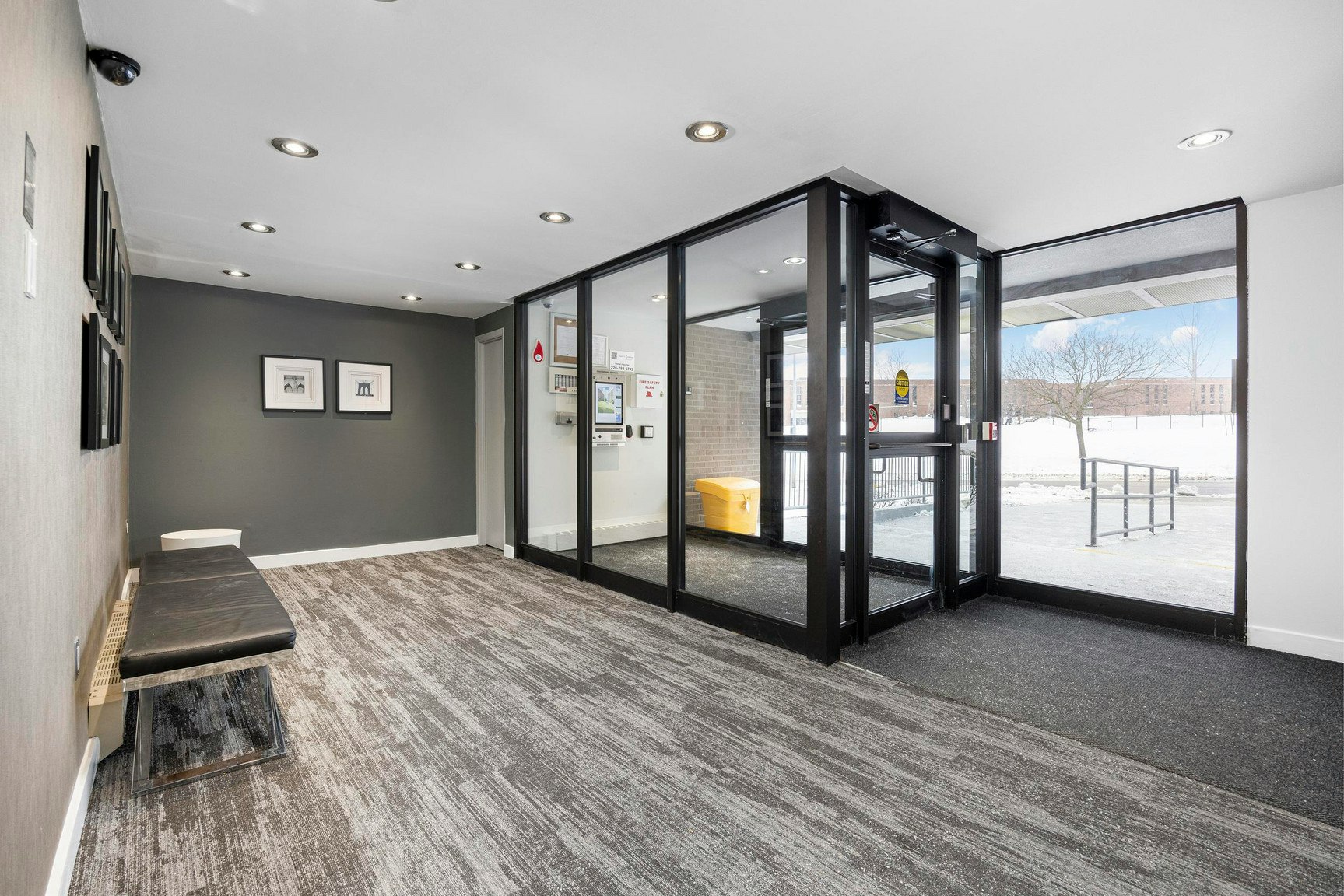 27-1011-40 Vanier Drive, Guelph, ON, N1G 2L1 - 17