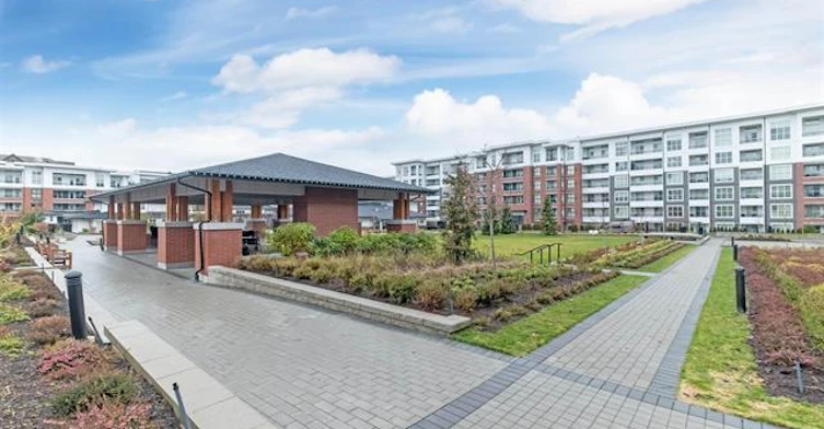 C523-8150 207 Street, Langley, BC, V2Y 4J5 - 8