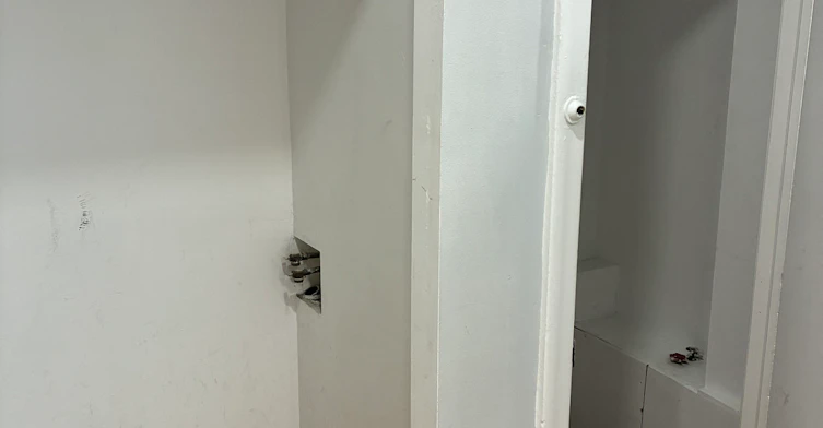 4-2090 Wellington, Montréal, QC, H3K 1W9 - 5