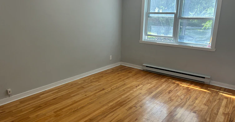 4-2090 Wellington, Montréal, QC, H3K 1W9 - 3
