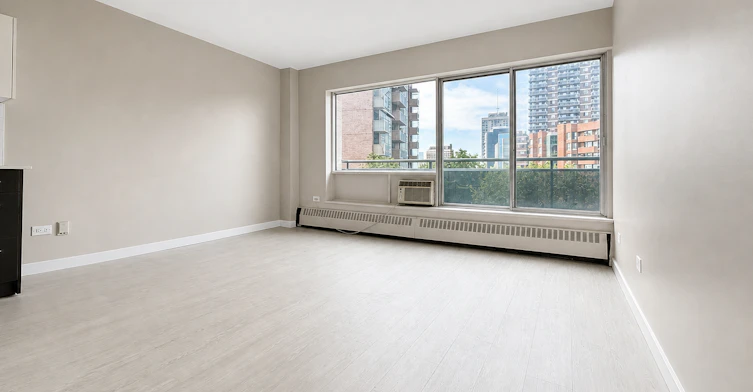 0410-1150 Sherbrooke Rue East, Montréal, QC, H2L 1L8 - 8