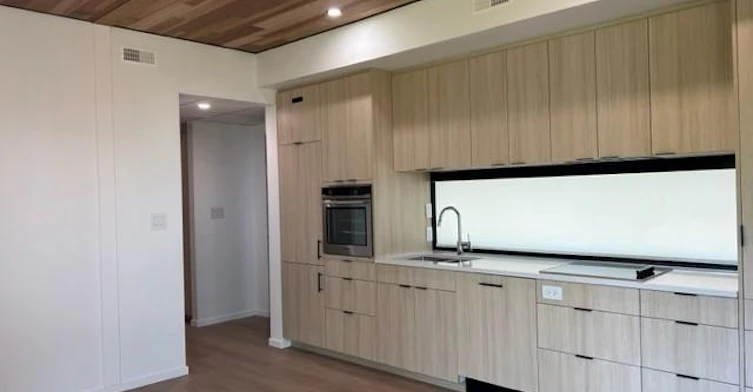 4769 Belmont, Vancouver, BC, V6T 1A8 - 5