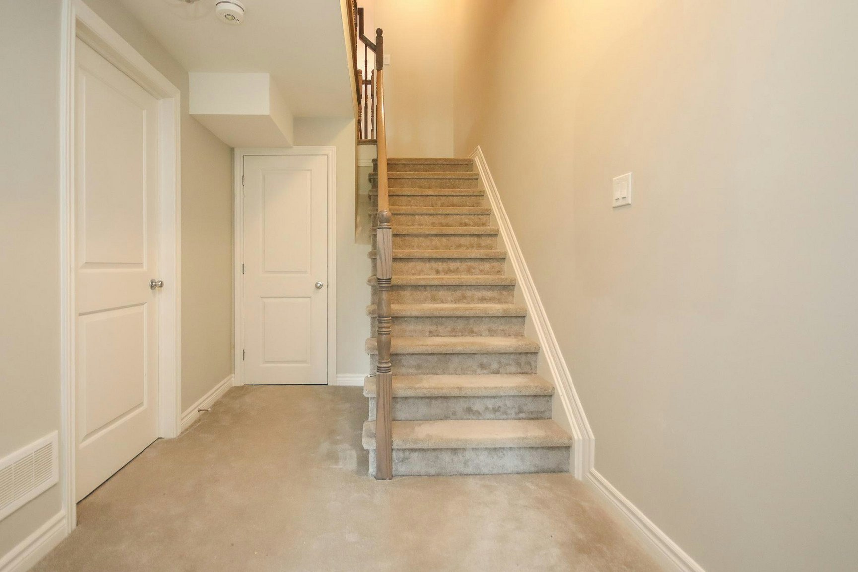 Basement-738 Dearborn Private, Ottawa, ON, K1T 0W3 - 9