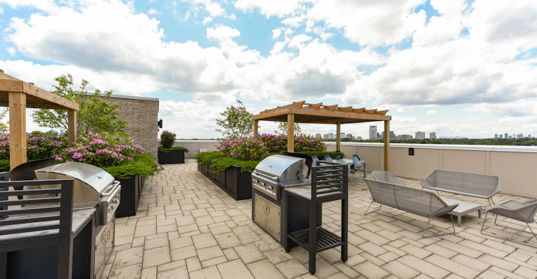 PH06-571 Prince Edward Drive North, Toronto, ON, M8X 0A1 - 8