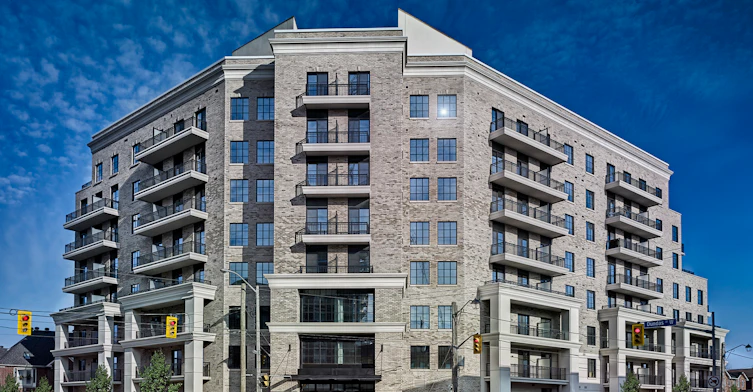 708-571 Prince Edward Drive North, Toronto, ON, M8X 0A1