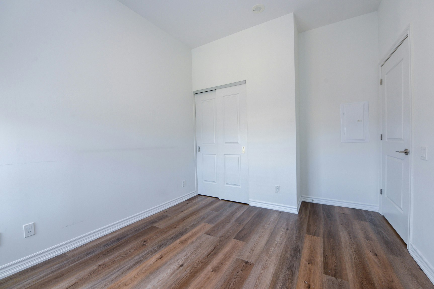 PH08-571 Prince Edward Drive North, Toronto, ON, M8X 0A1 - 24